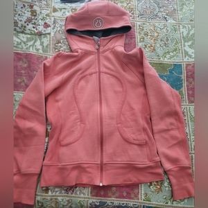 ❌️SOLD ⚪️2/$80 LULULEMON full zip scuba size 10